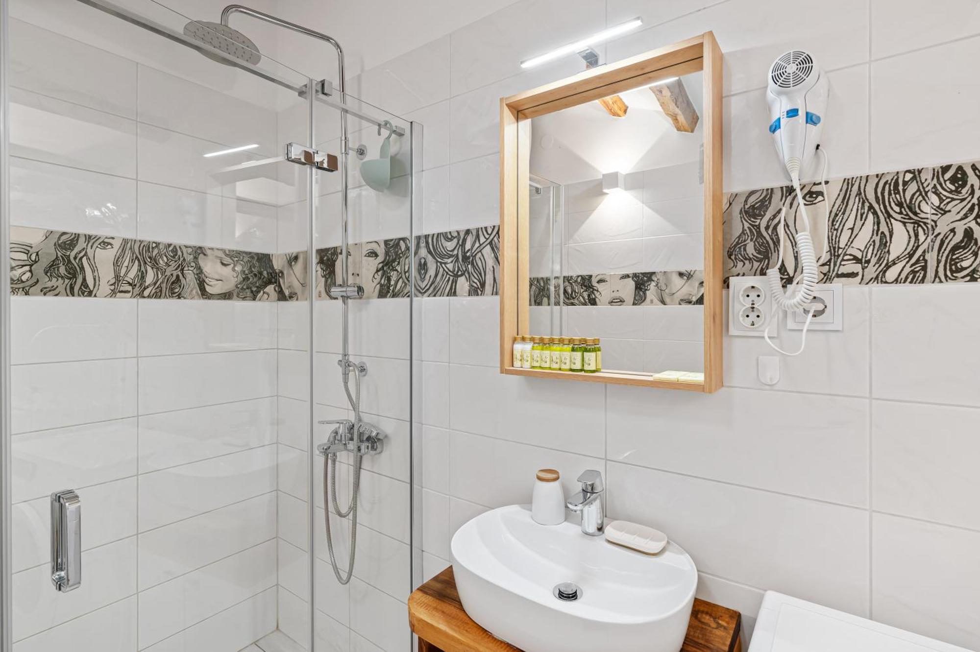 Apartman Tutto Bene Ровінь Екстер'єр фото